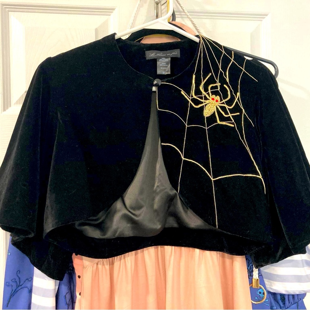 La Femme En Noir A Spider’s Kiss Bolero Size Medium Velvet